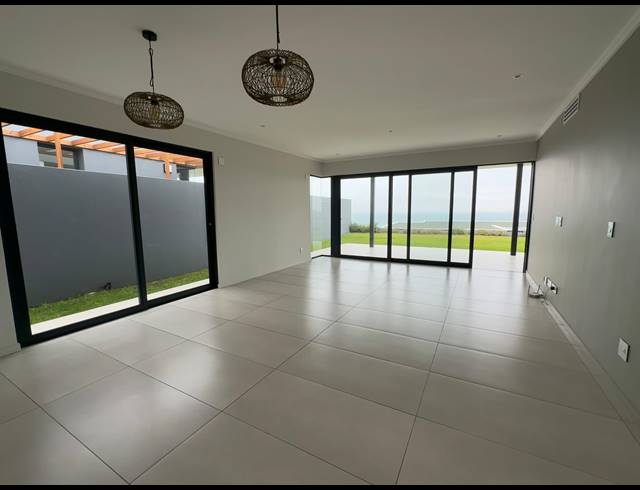 3 BEDROOM APARTMENT FOR SALE IN SIBAYA PRECINCT